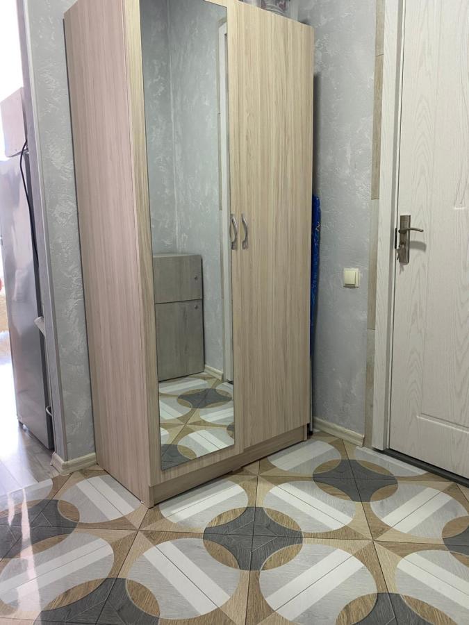 巴统Pirosmani 18D, 14 Floor公寓 外观 照片