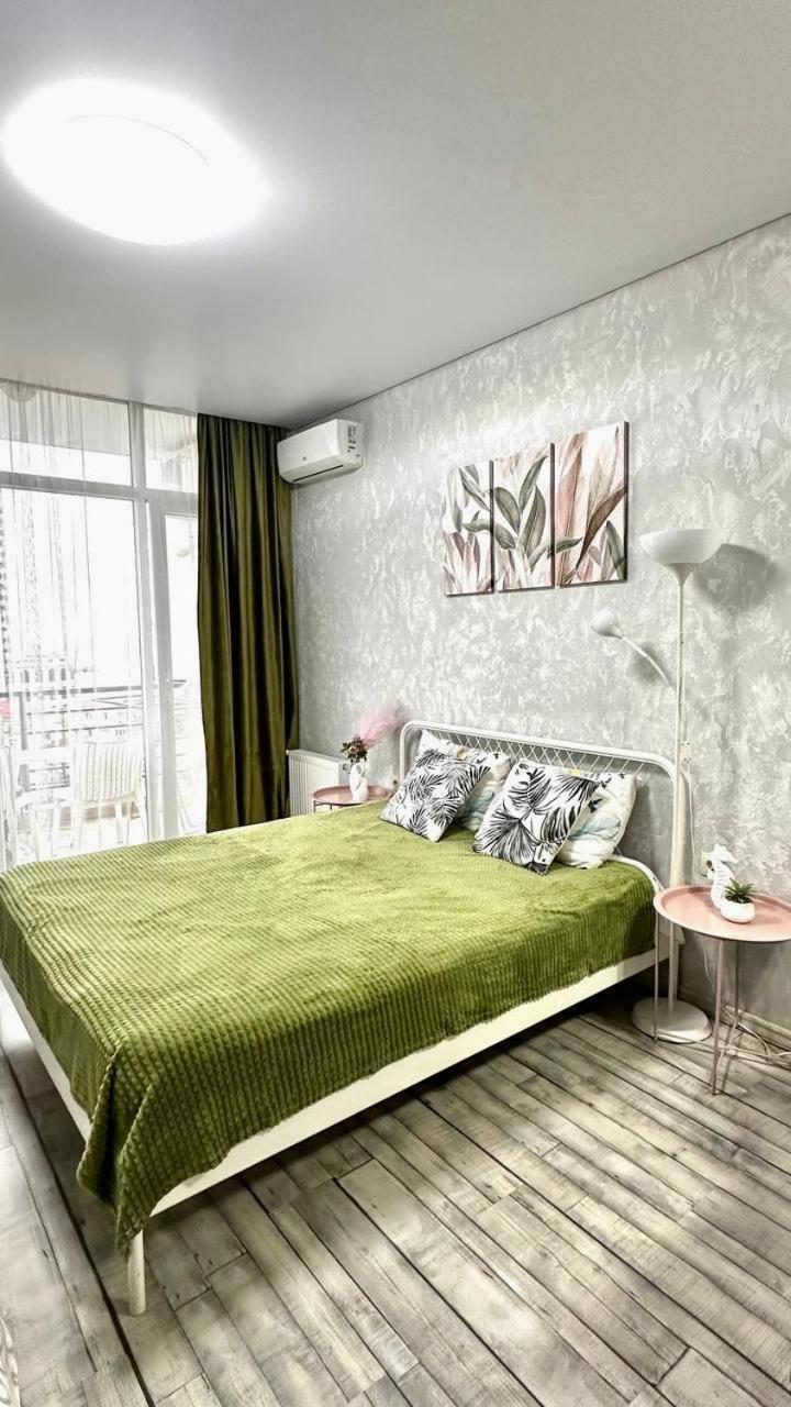 巴统Pirosmani 18D, 14 Floor公寓 外观 照片