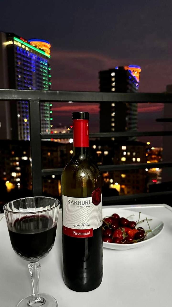 巴统Pirosmani 18D, 14 Floor公寓 外观 照片